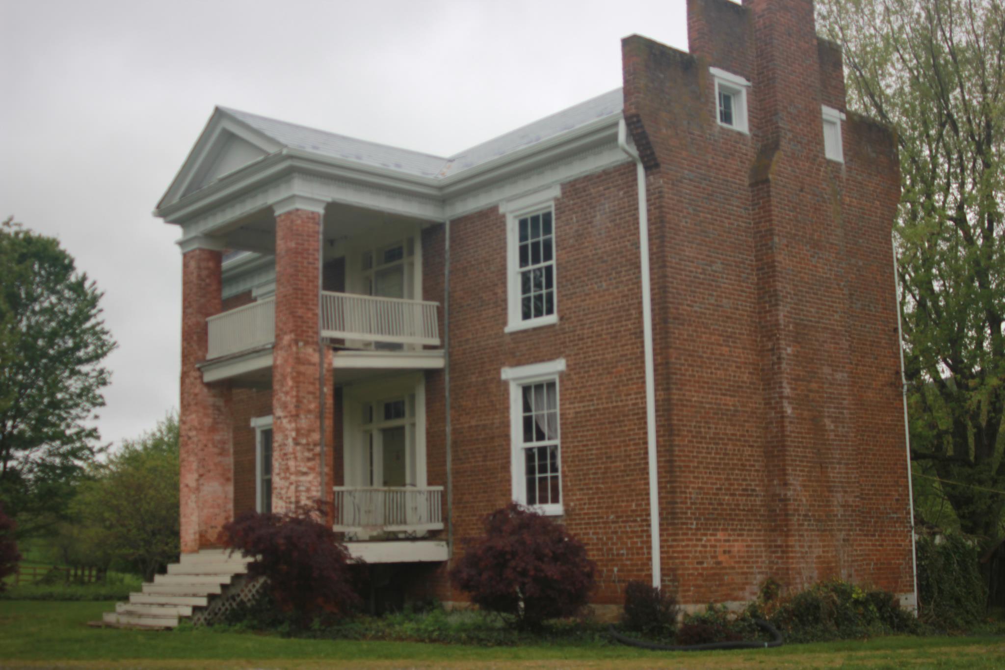 Locust Hill Manor Grove