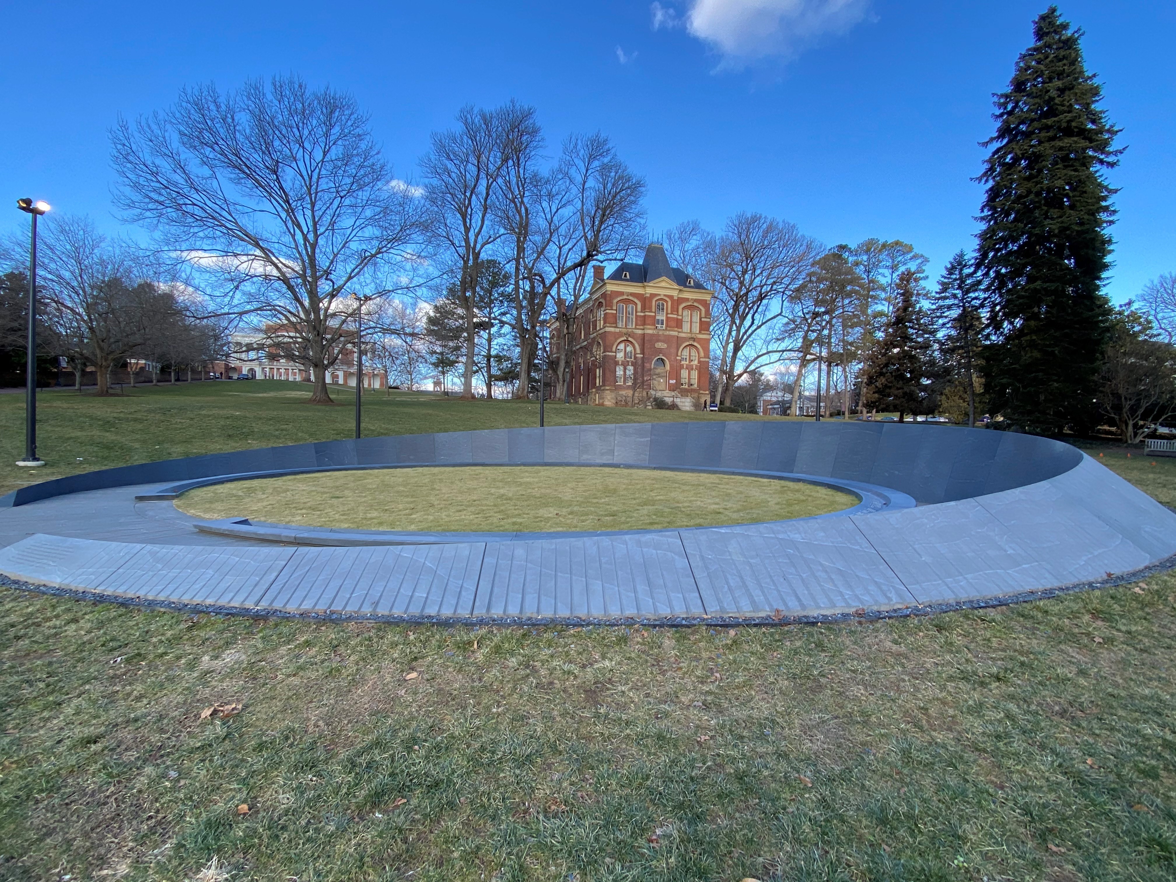 Memorial to Enslaved Laborers