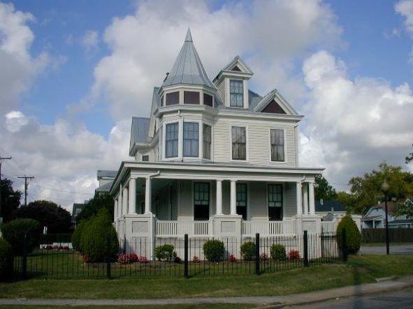 Newsome House Museum & Cultural Center