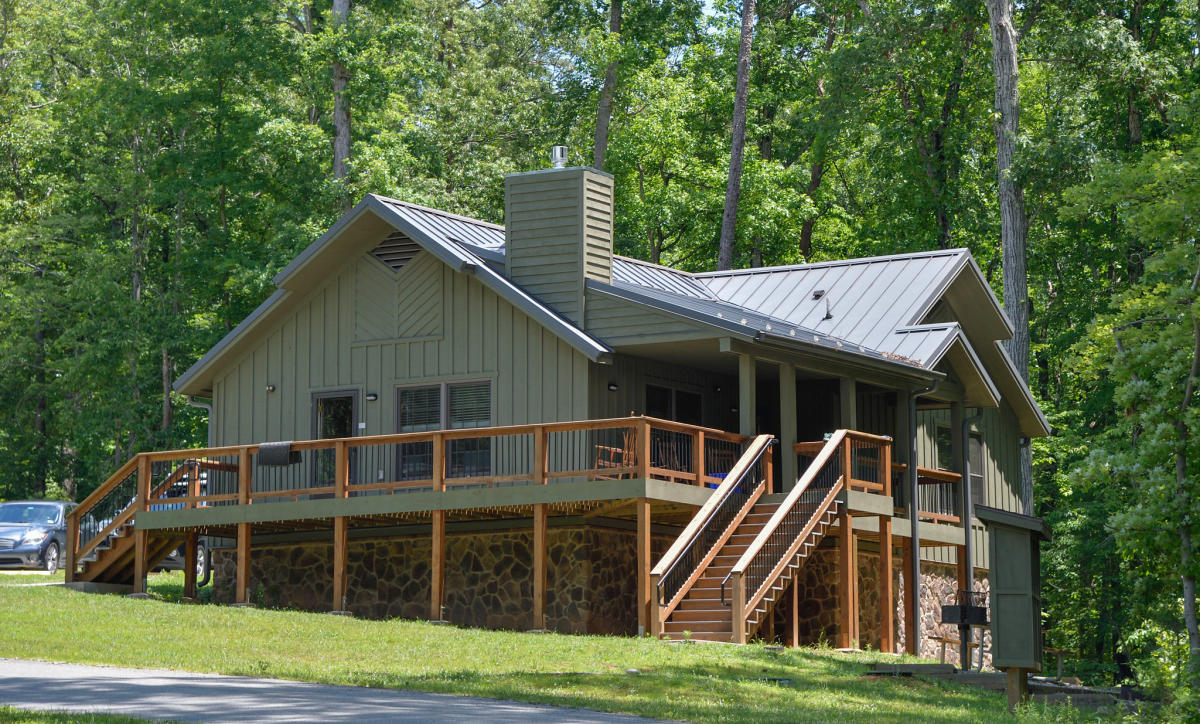 Twin Lakes State Park